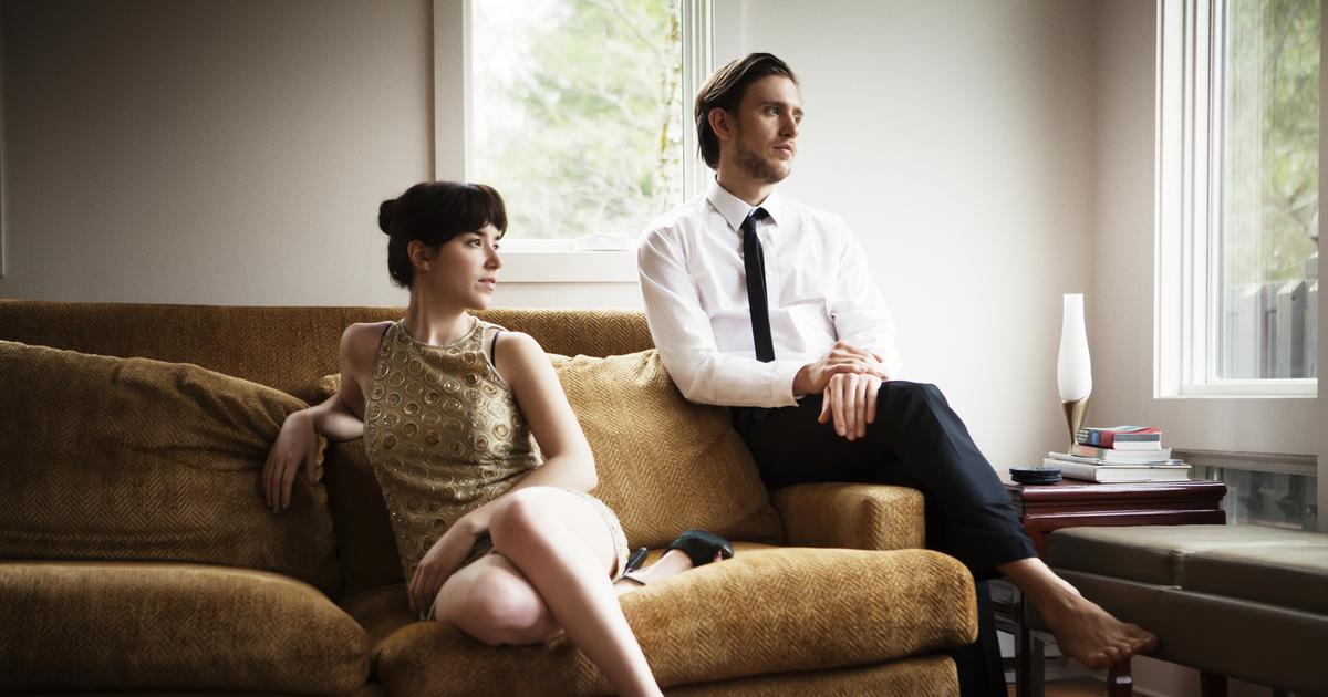 Â«Il vide les bouteilles ouvertes aprÃ¨s le dÃ©part de nos invitÃ©sÂ» : vivre avec un...