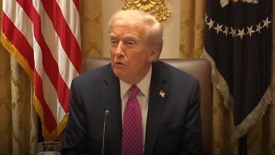 Â«Nâ€™est-il pas magnifique ?Â» : Ã  la Maison-Blanche, Donald Trump fÃ©licite Ã ...