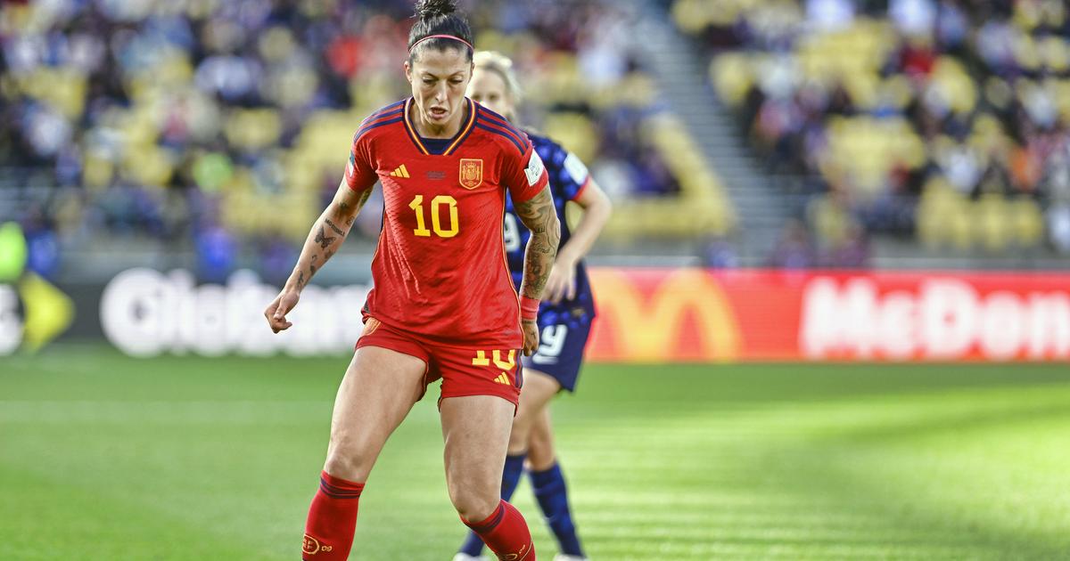 Foot: l'Espagnole Jenni Hermoso, victime dâ€™un Â«baiser forcÃ©Â», effectue son grand...