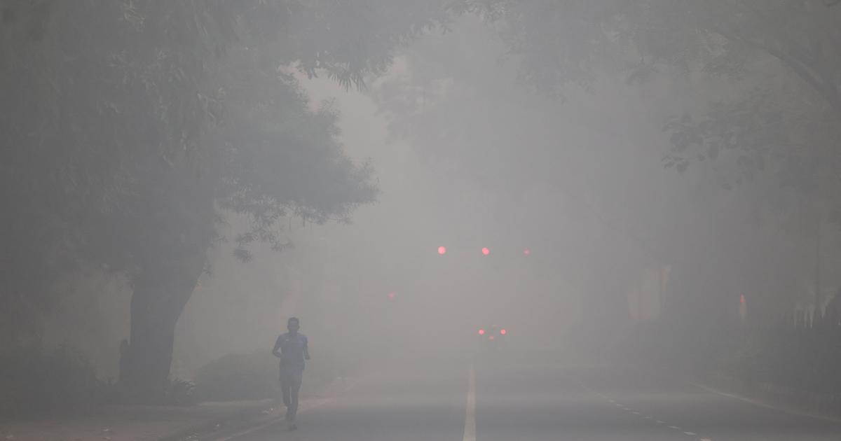 PÃ©tards, feux dâ€™artifice... AprÃ¨s Diwali, une chape de pollution recouvre New Delhi