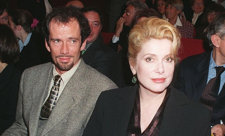 Catherine Deneuve, une “femme libre” : pourquoi la naissance de son fils Christian a fait couler beaucoup d’encre