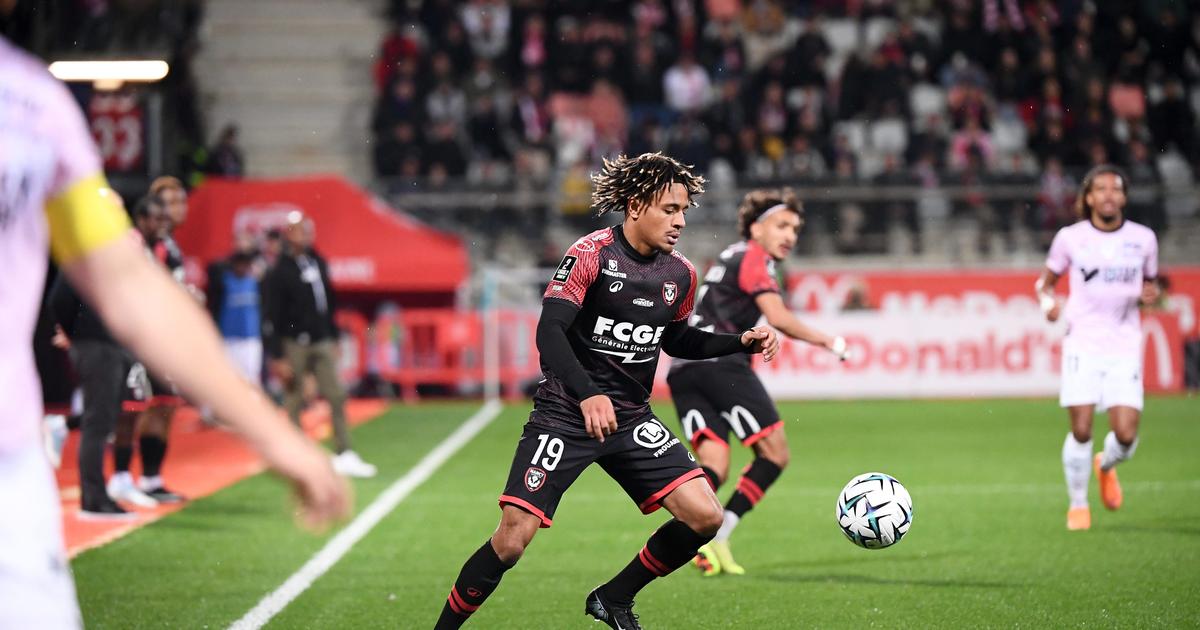 Ligue 2: de retour avec son public, Nancy perd contre Amiens