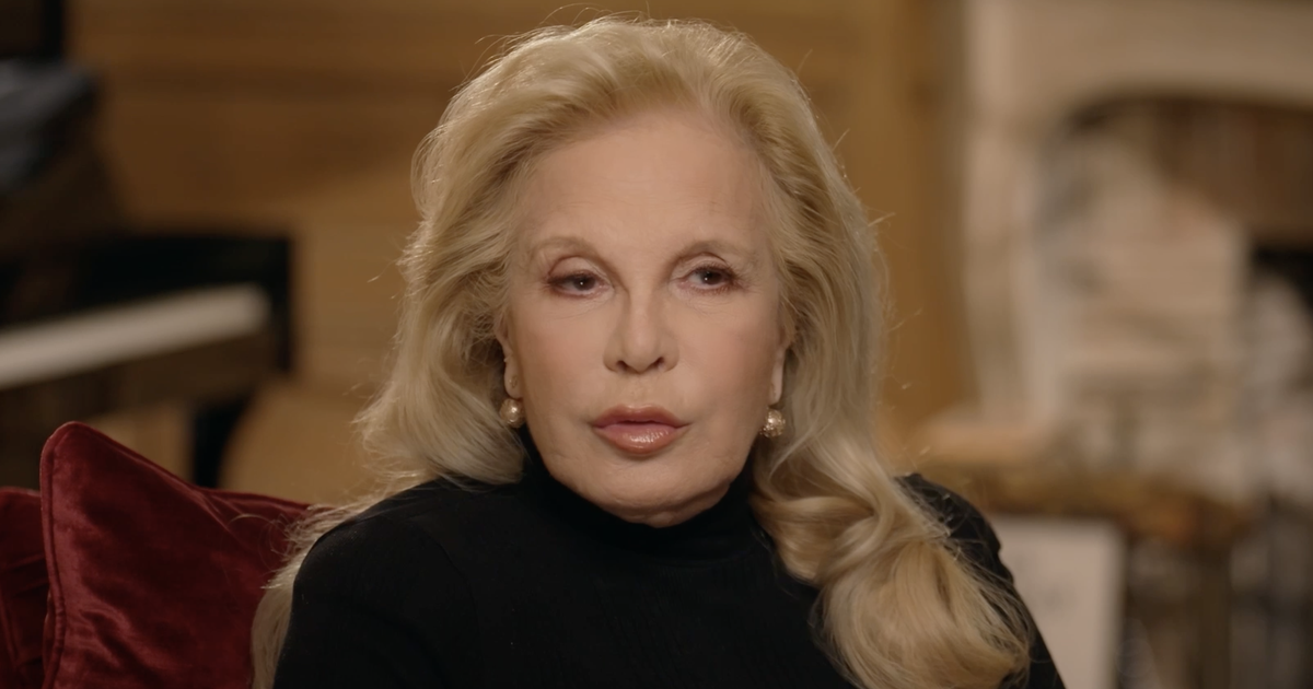 EXCLU VIDÉO - Sylvie Vartan revient sur les raisons de sa rupture avec Johnny Hallyday : “On ne peut pas aller au-delà du sacrifice”