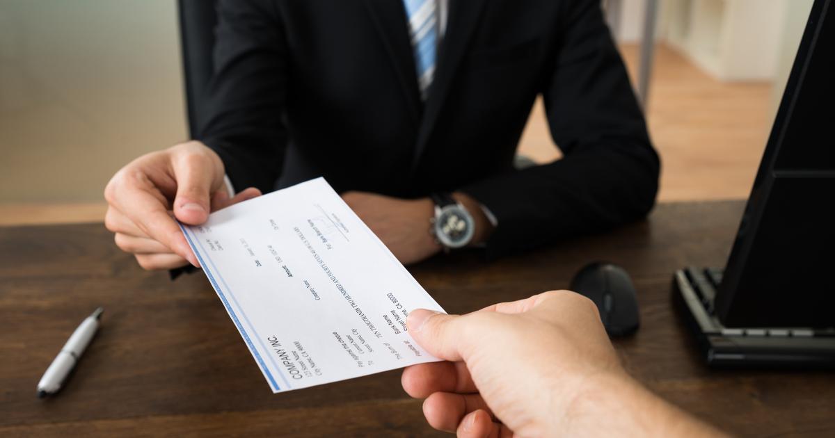 Près de 300.000 euros détournés : l’assistante juridique falsifiait des chèques pour les encaisser