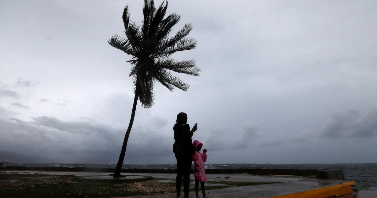 Crues soudaines, vents Ã  270 km/h, glissements de terrain... La JamaÃ¯que se prÃ©pare Ã ...