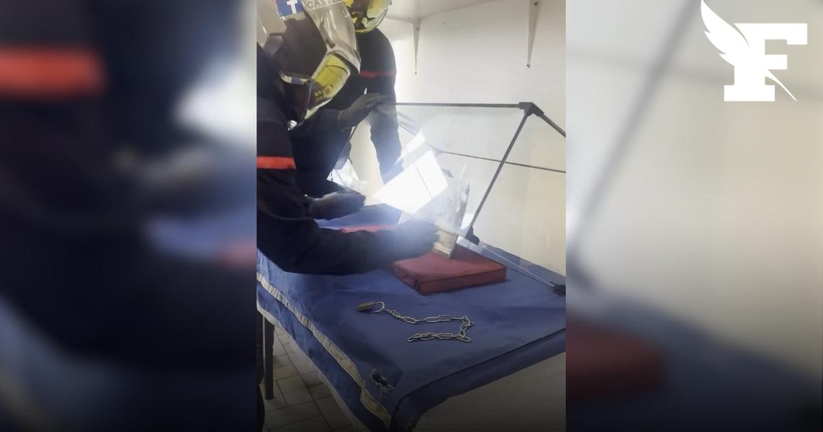 Des sapeurs-pompiers se sont amusés à parodier le cambriolage du Louvre... pour vendre leur calendrier