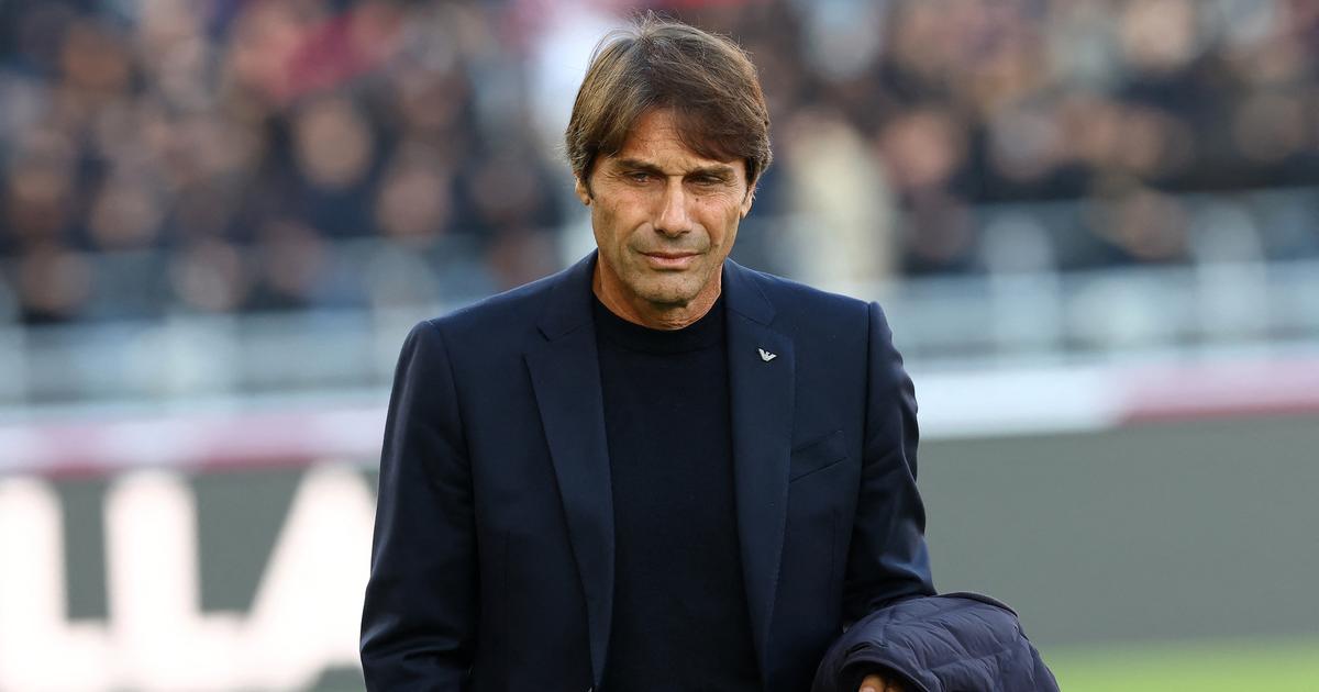 Serie A : le prÃ©sident de Naples se dit Â«fier d'avoir Ã  ses cÃ´tÃ©sÂ» Antonio Conte