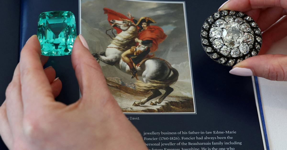 Record sale in Switzerland of a Napoleon brooch sold for more than 3.7 million euros