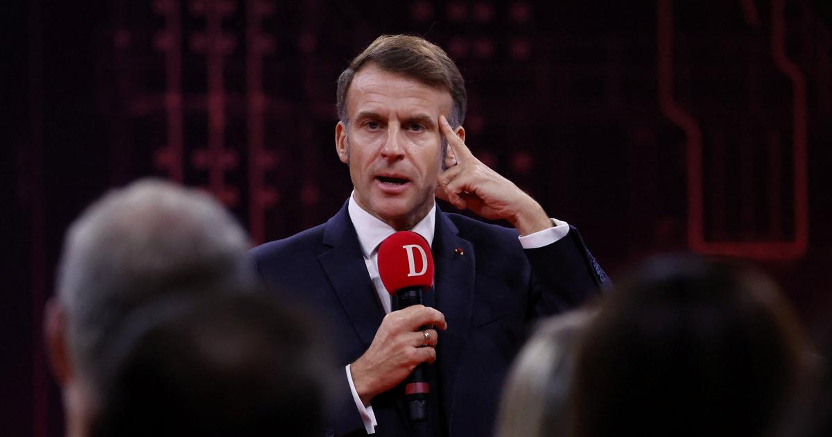 Emmanuel Macron «n'exclut pas» quitter le réseau social X, mais «pas demain matin»
