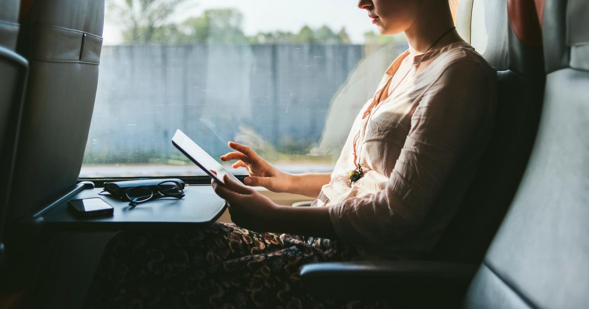 Uqezagpa Support De Téléphone En Aluminium Avec Réglage De La Hauteur