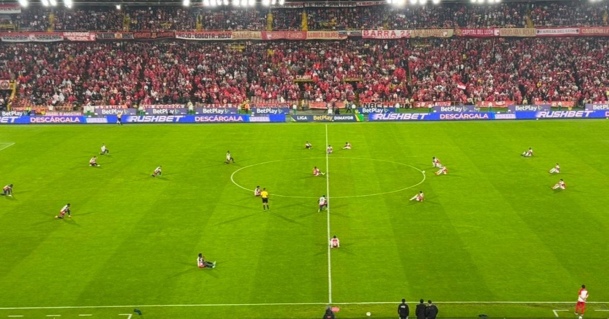 Colombian Players Protest: Pitch Lie-In Over Conditions