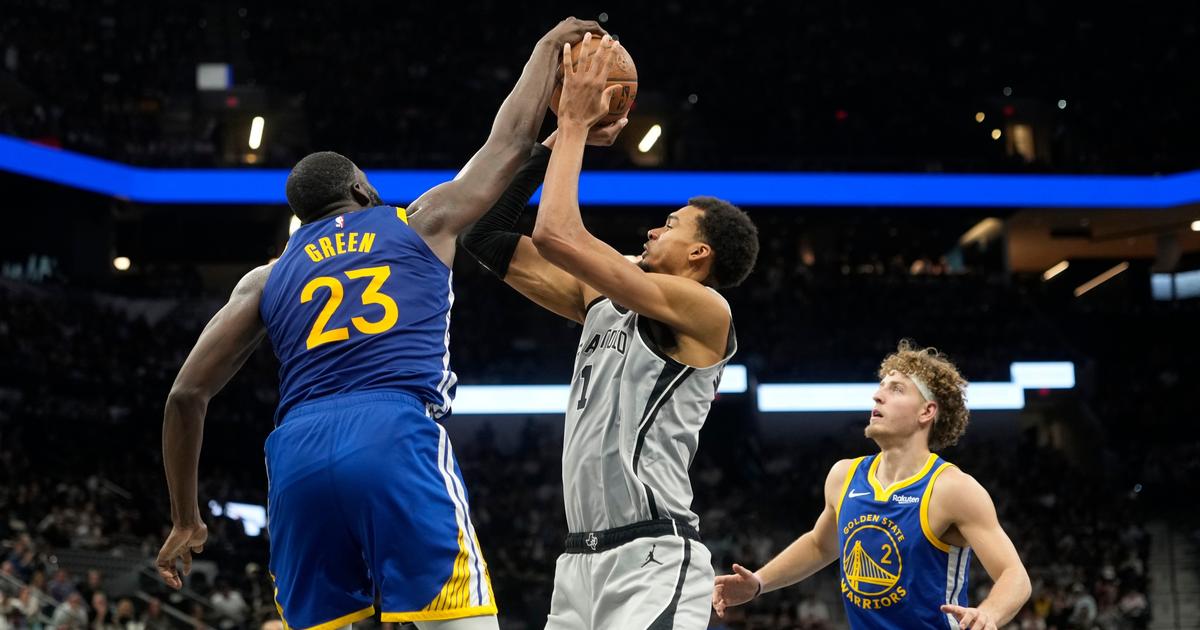 NBA: les Spurs de Wembanyama s’inclinent de peu face aux Warriors et les 49 points de Curry