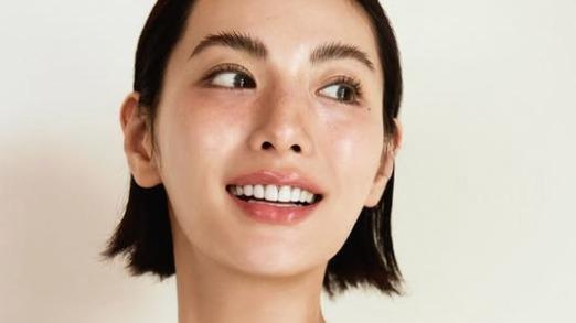 Corée du Sud: la star de la K-pop Nana maîtrise un cambrioleur