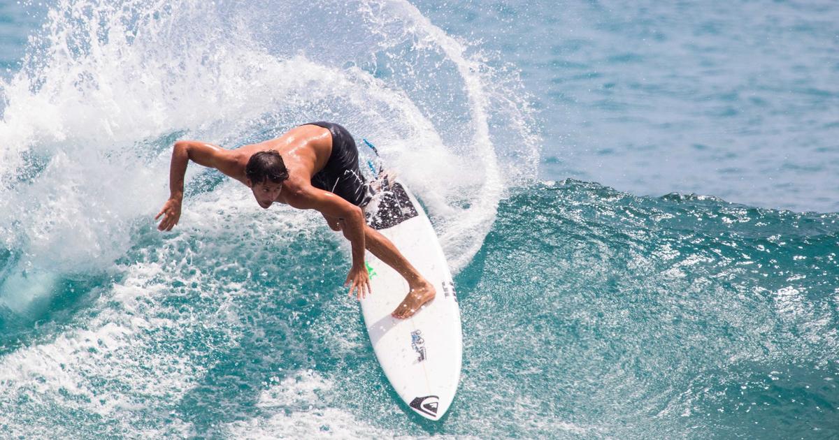 Surf : Ã  La RÃ©union, la discipline retrouve son Ã©clat aprÃ¨s la crise requin