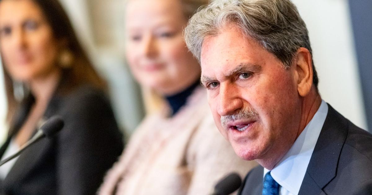 Coupe Davis : Â«Ce nâ€™est pas vraiÂ», le prÃ©sident de l'ITF rÃ©fute l'idÃ©e que...