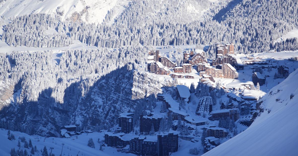 De nombreuses stations ouvrent plus tÃ´t que prÃ©vu : oÃ¹ skier dÃ¨s ce week-end ?