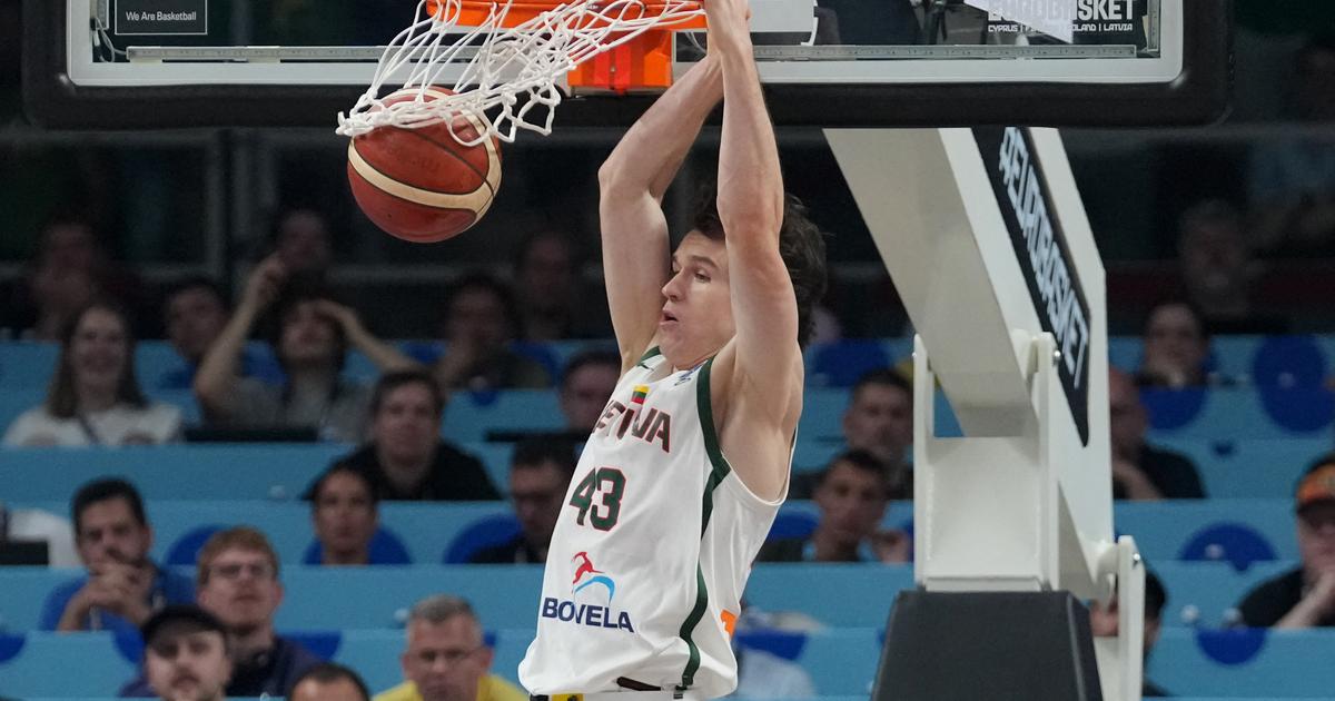 Lithuania Basketball: 9 Points in 10 Seconds vs. Great Britain | Video