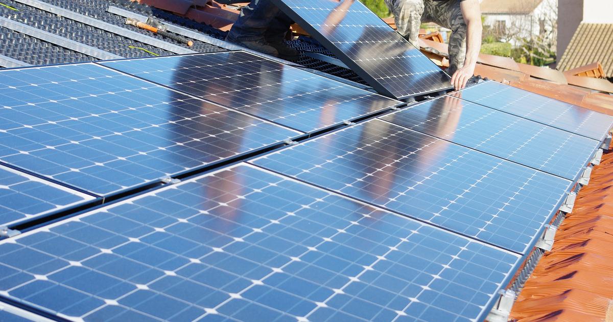 フランス、特に北部での風力タービンと太陽光パネルの設置で新記録を達成
