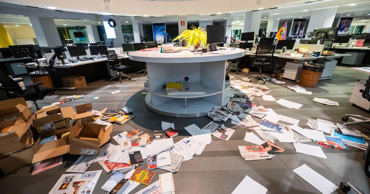 Italie : la rÃ©daction de La Stampa vandalisÃ©e par des militants propalestiniens, la classe...