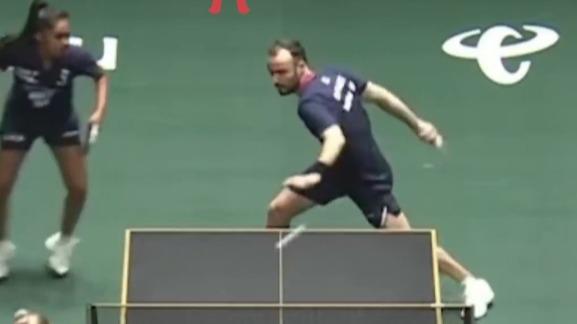 Tennis de table : le coup sensationnel de Simon Gauzy