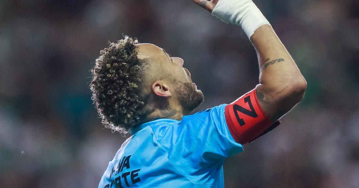 BrÃ©sil: Neymar signe un premier triplÃ© depuis 2022 et Ã©loigne le Santos FC de la...