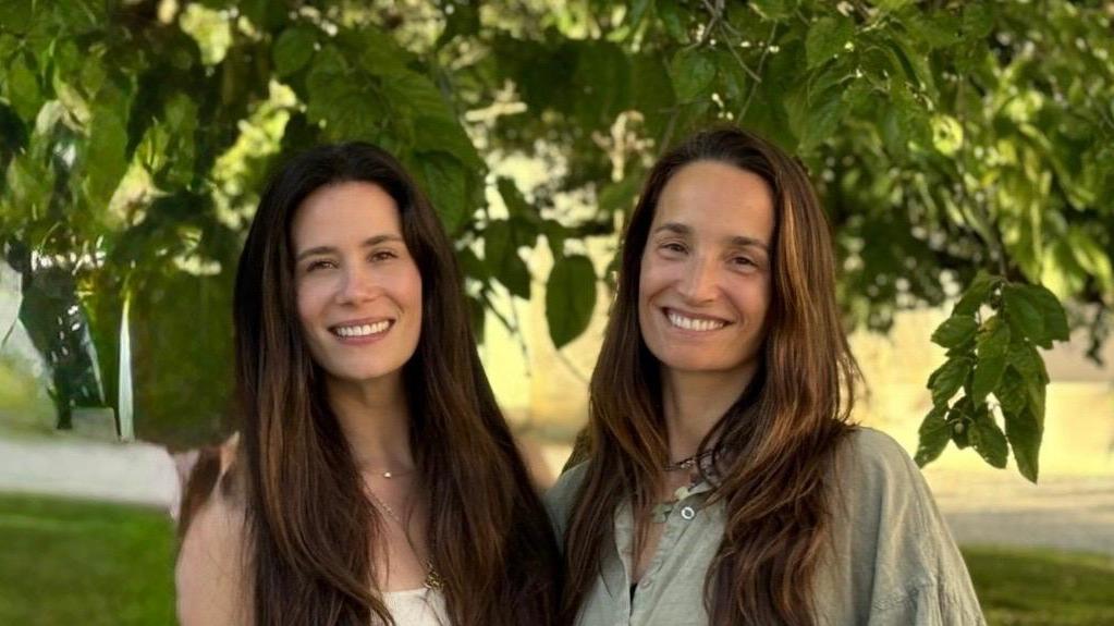 «Nous avons assez vite compris qu’il nous fallait diversifier nos activités» : au château Sénéjac, deux sœurs conquérantes