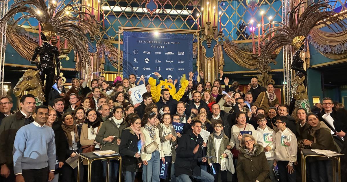 Antifas, mortiers, boules puantes et une gÃ©nÃ©rositÃ© qui malgrÃ© tout triomphe : Le...