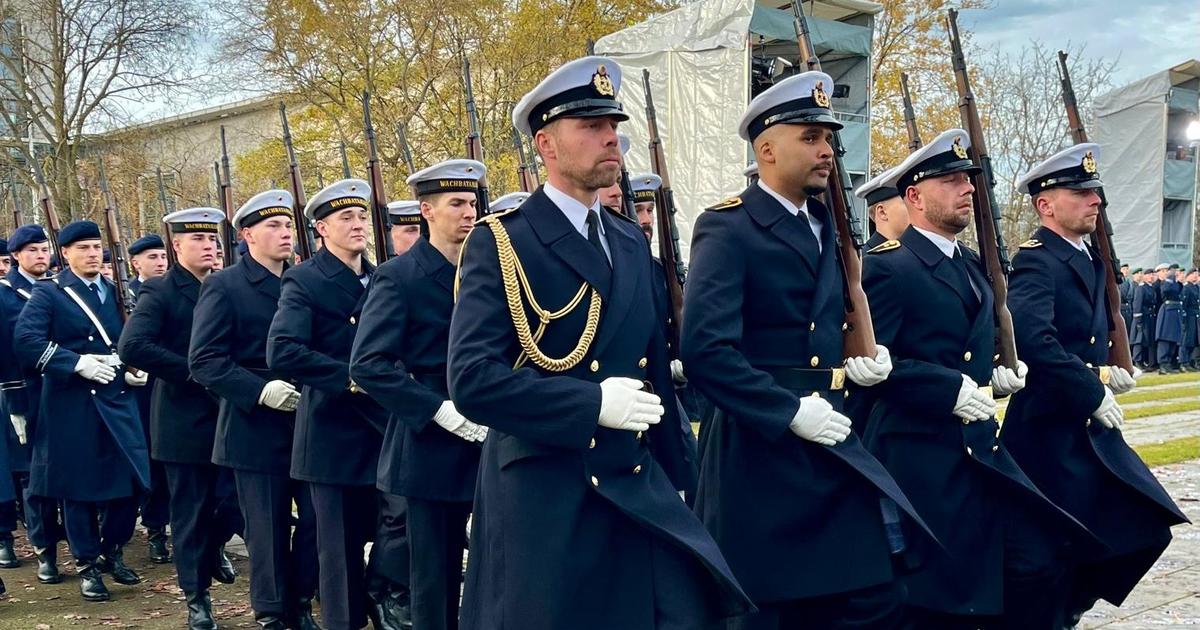 En Allemagne, avec la rÃ©forme du service militaire, la Bundeswehr poursuit sa mue