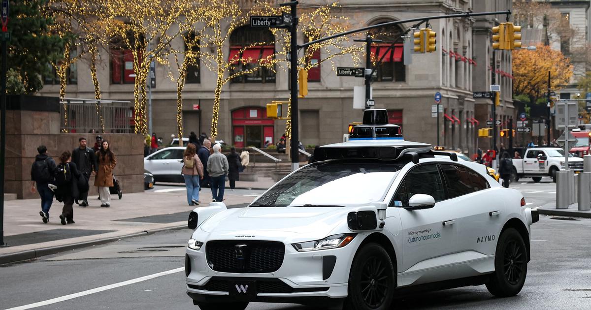 Après une mise à jour, les voitures autonomes Waymo adoptent une conduite digne «d’un chauffeur de taxi agressif»
