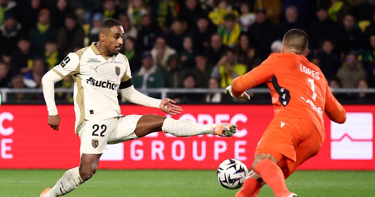 Ligue 1 : Lens renverse Nantes et conserve sa place de leader