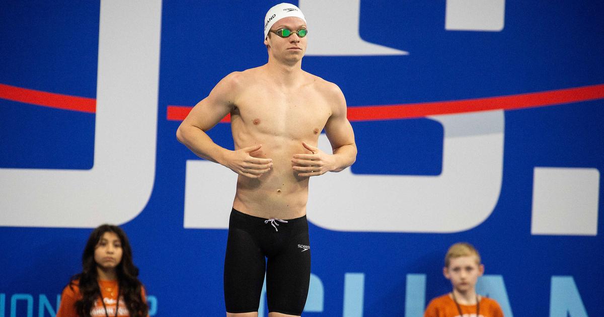Natation : LÃ©on Marchand sâ€™amuse et se teste sur de nouvelles distances Ã  l'US Open
