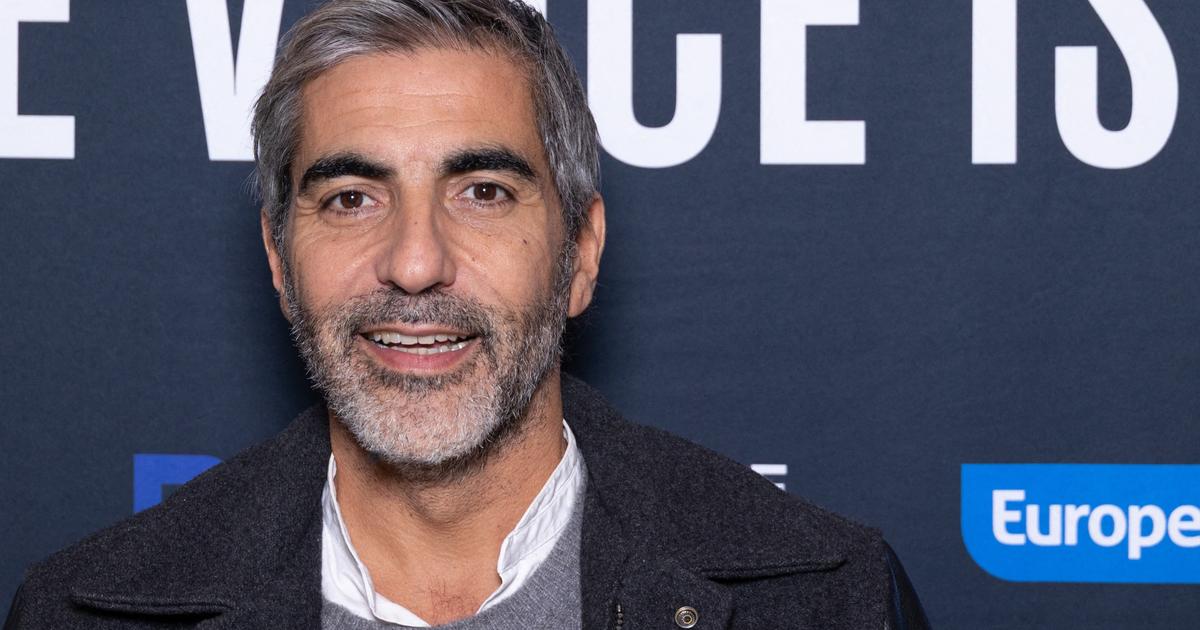 Un spectacle de lâ€™humoriste Ary Abittan perturbÃ© par des militantes fÃ©ministes Ã ...