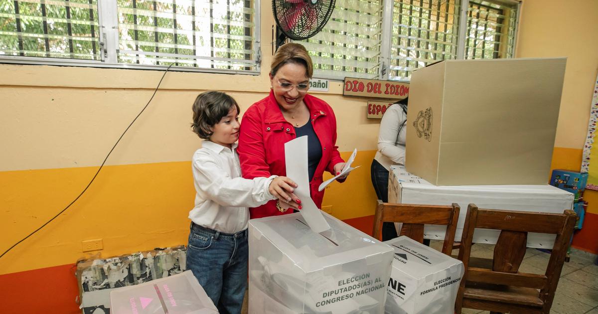 Honduras : la prÃ©sidente dÃ©nonce la Â«falsificationÂ» des rÃ©sultats de la...