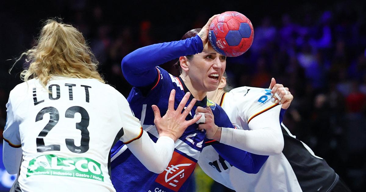 Hand (F) : sÃ¨chement battues en demies, les Bleues cÃ¨dent leur couronne mondiale