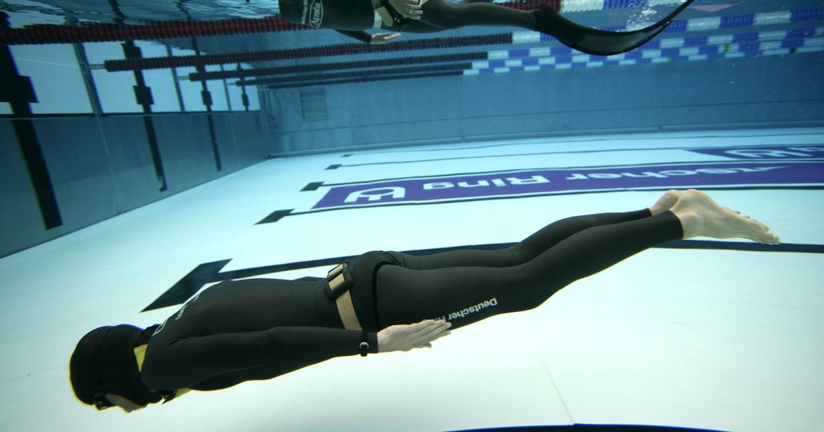 Apnée : un instructeur de la Marine décroche un record du monde d’apnée en longueur