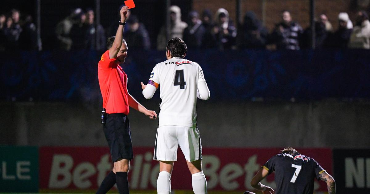 Coupe de France : après avoir déplacé le match pour son mariage, le joueur d’IC Croix sort... sur carton rouge