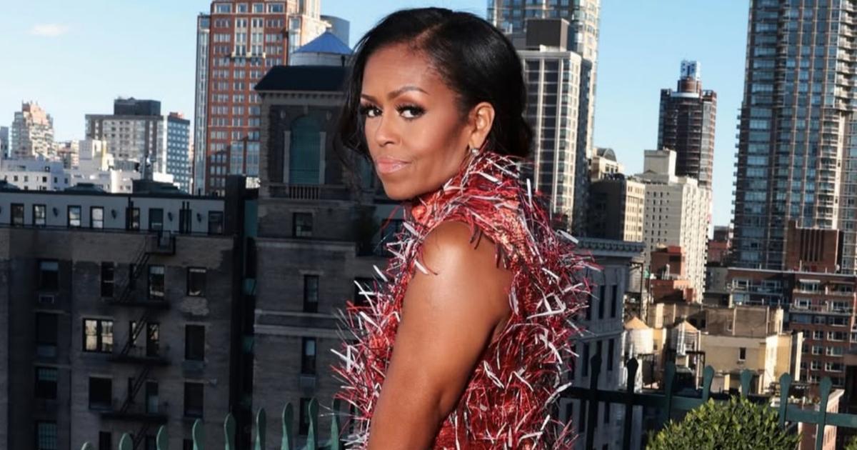 Michelle Obama poursuit son marathon mode et brille encore en Chanel ...