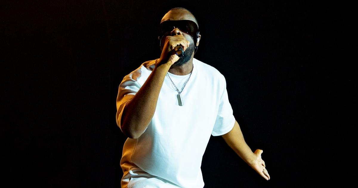 Gims fÃ©dÃ¨re toutes les gÃ©nÃ©rations Ã  Paris La DÃ©fense Arena