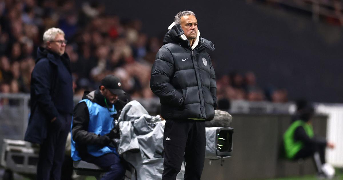 PSG : Luis Enrique se rÃ©jouit Ã  lâ€™approche de Â«vacances sans confÃ©rence de...