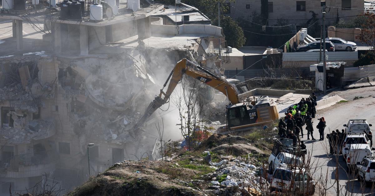 Jérusalem-Est : Israël démolit un immeuble résidentiel palestinien
