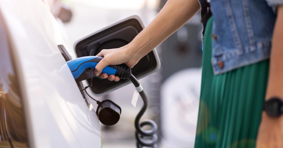 Moins cher, plus rapide : l’Union française de l’électricité propose un permis de conduire dédié aux voitures électriques