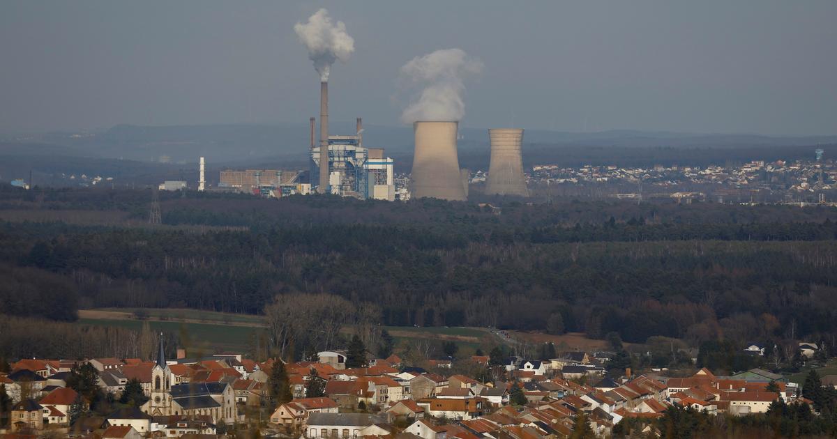 La centrale à charbon de Saint-Avold vit son dernier hiver, avant sa reconversion vers le gaz