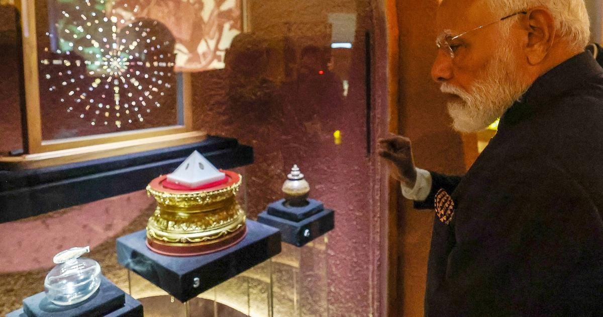 Après avoir annulé leur vente, l’Inde expose de précieuses reliques liées à Bouddha