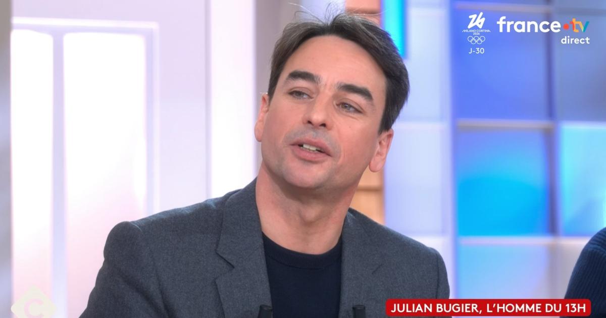 «Il a fait un malaise» : Julian Bugier revient sur son premier journal télévisé catastrophique