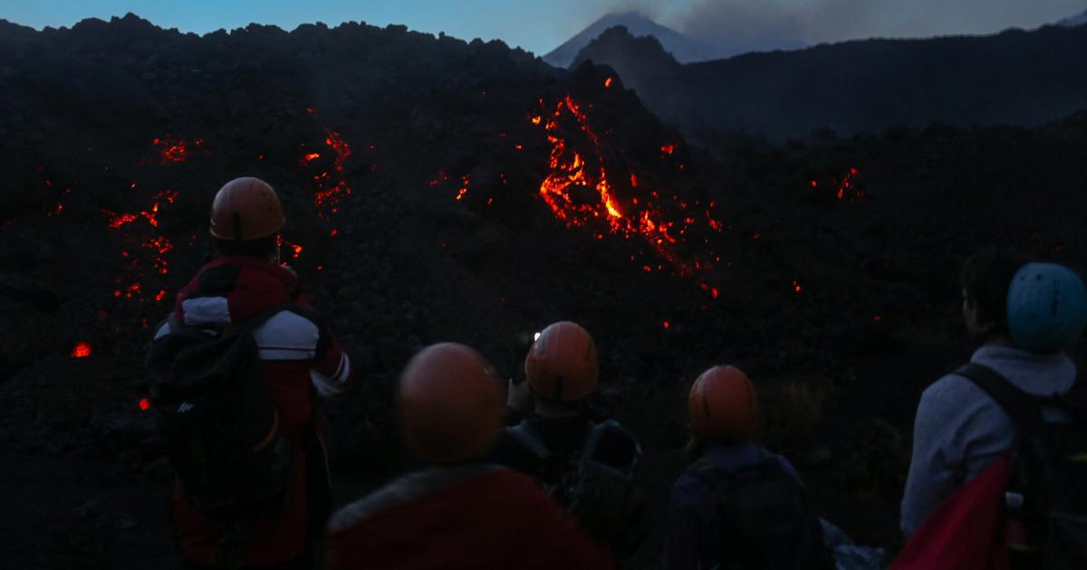 En Italie, les guides de l’Etna se mettent en grève et protestent face à des restrictions jugées trop strictes