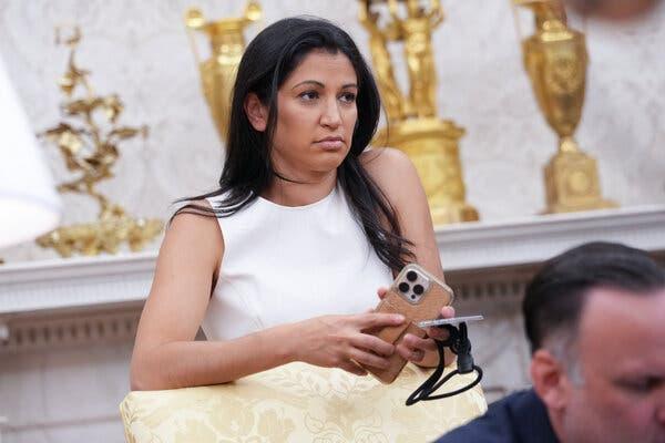 Groenland : Katie Miller, Trumpiste connectée