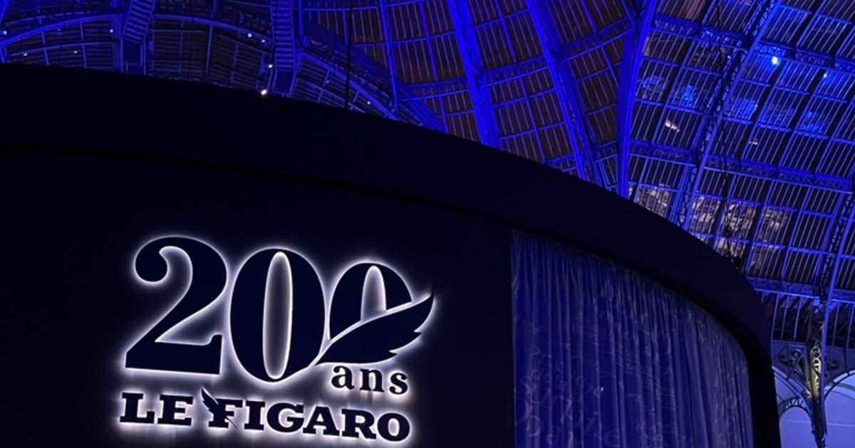 «Le Figaro est mon quotidien» : Caroline Roux, Claire Chazal, Laurence Ferrari à la soirée d’ouverture des 200 ans du Figaro au Grand Palais