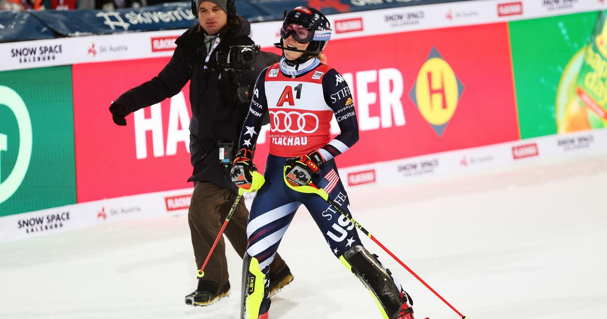 Ski alpin : la reine Shiffrin remporte le slalom de Flachau, sa 107e victoire en Coupe du monde