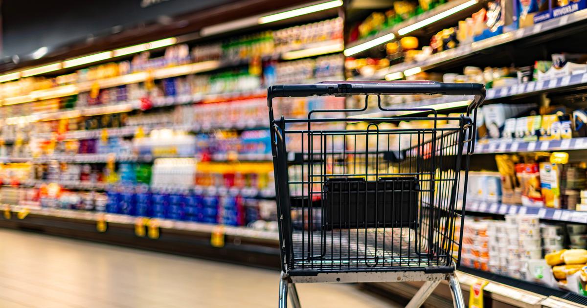 Café, viande, huile... Quels sont les produits dont le prix a le plus augmenté (ou baissé) en 2025 ?