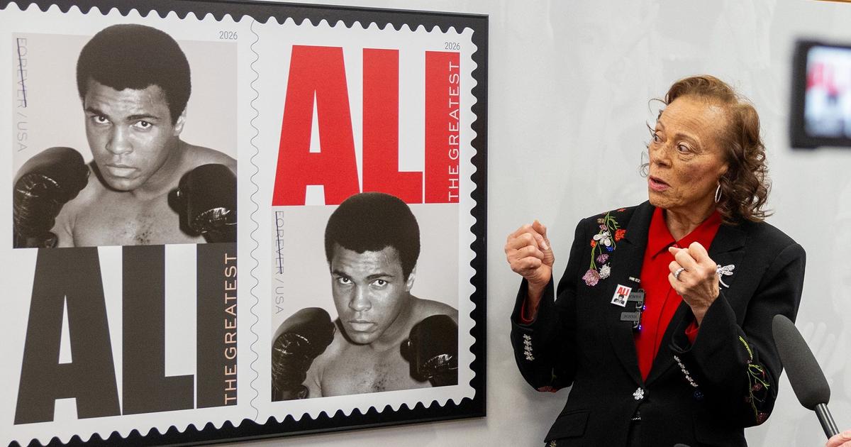 Boxe : la poste américaine émet un timbre en hommage à la légende Mohamed Ali